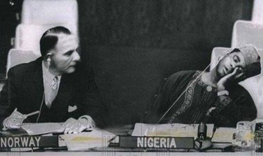 1960, Jaja Wachuku, Nigeria’s Ambassador to UN slept during UN meeting for being ignored